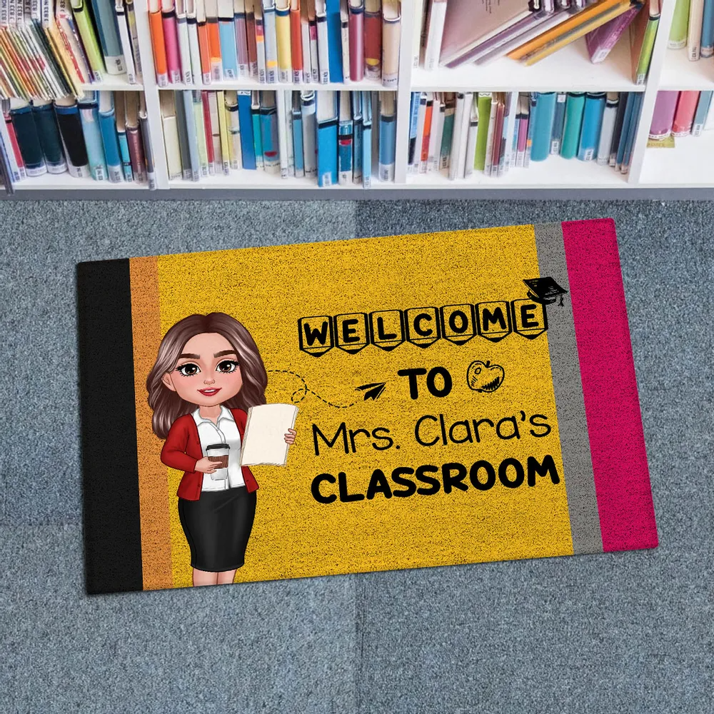Welcome To Teacher Classroom Pencil Pattern - Personalized Doormat - Back To School Gift For Teacher, Educator, Kindergarten, Preschool, Pre K, Paraprofessional