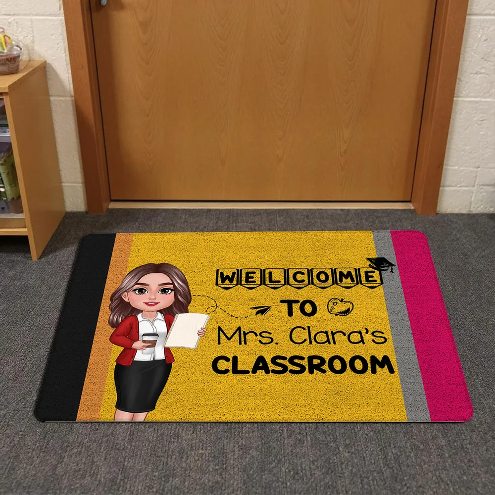Welcome To Teacher Classroom Pencil Pattern - Personalized Doormat - Back To School Gift For Teacher, Educator, Kindergarten, Preschool, Pre K, Paraprofessional