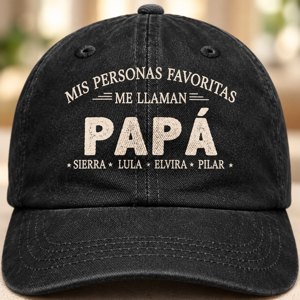 Close-up of print texture on Mis Personas Favoritas Me Llaman Papa washed denim cap