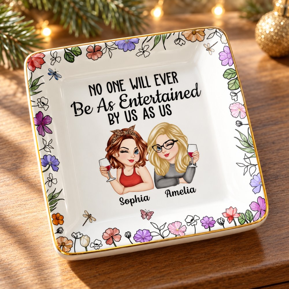 Personalized bestie ceramic jewelry dish on dresser with soft holiday pine decor