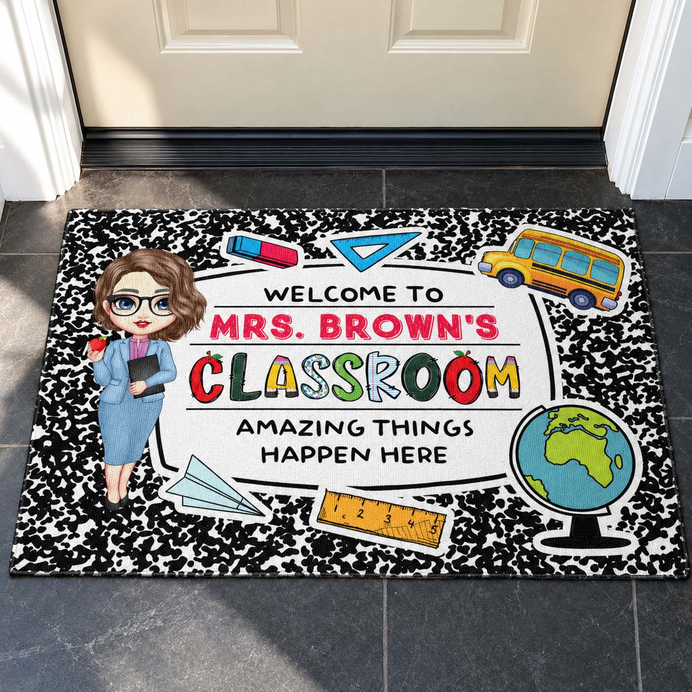 Close up detail of the printed texture on the personalized teacher doormat
