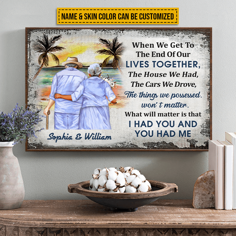 Beach Old Couple When We Get To The End, Personalized Family Gift For Couples, Valentine, Anniversary, Husband Wife, Her/Him, Grandma/Grandpa, Grandparent | Poster - Suzitee Store