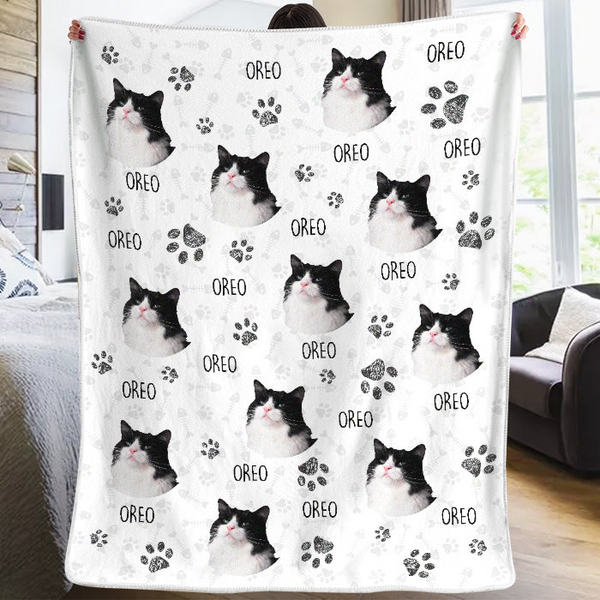 Custom Photo Colorful Upload Cat Image | Personalized Gift for Dog/Cat Lovers, Pet Lovers, Dog Mom, Cat Mom, Dog Dad, Cat Dad | Blanket