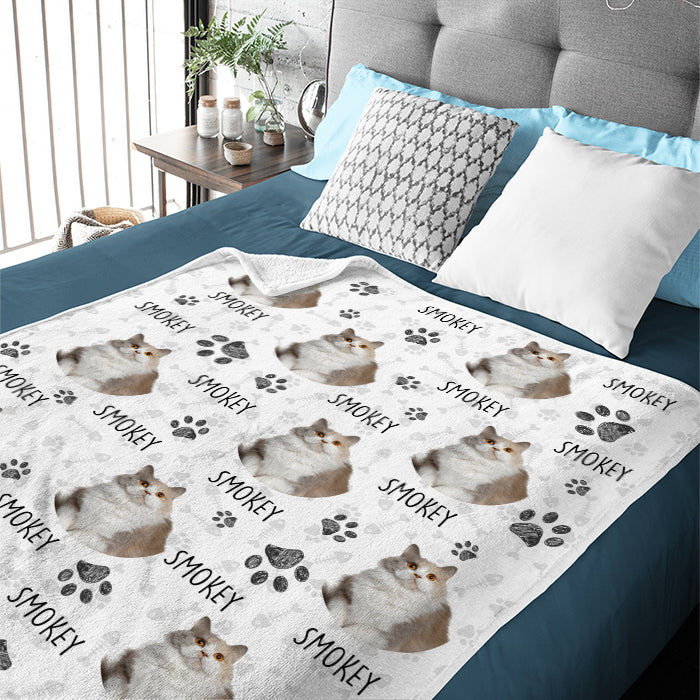 Custom Photo Colorful Upload Cat Image | Personalized Gift for Dog/Cat Lovers, Pet Lovers, Dog Mom, Cat Mom, Dog Dad, Cat Dad | Blanket