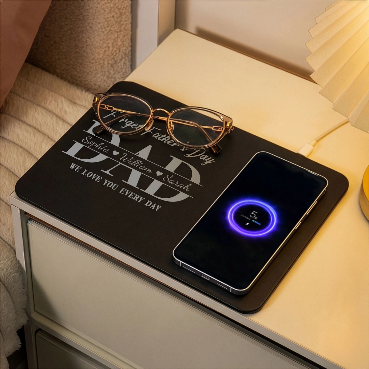 Dad We Love You Everyday - Personalized Charging Pad - Father's Day Gift for Dad, Daddy, Papa, Grandpa