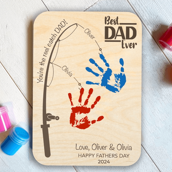 Fishing Handprint Sign - Personalized Wooden Plaque - Father's Day Gift for Dad, Papa, Grandpa, Daddy, Dada - Suzitee Store