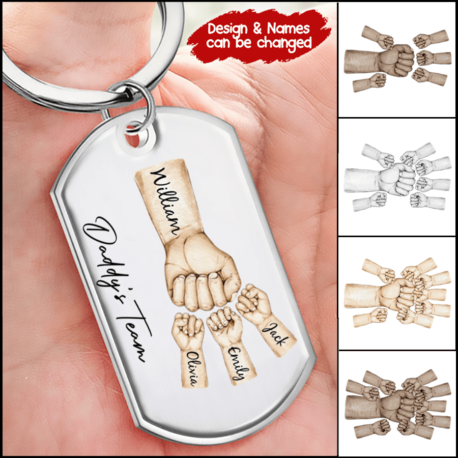 Daddy's Team Fist Bump - Personalized Stainless Steel Keychain - Father's Day Gift for Dad, Papa, Grandpa, Daddy, Dada - Suzitee Store