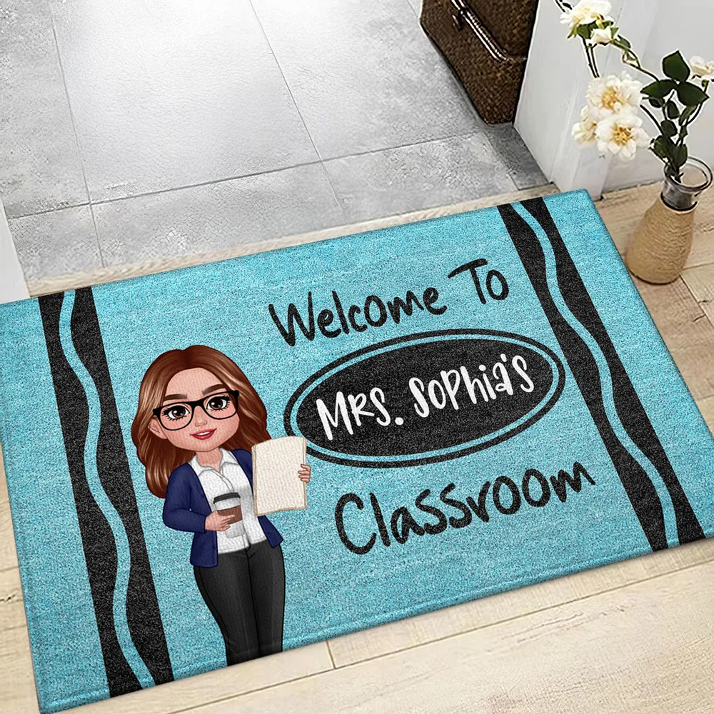 Teacher Crayon Welcome To Classroom - Personalized Doormat - Back To School Gift For Teacher, Educator, Kindergarten, Preschool, Pre K, Paraprofessional