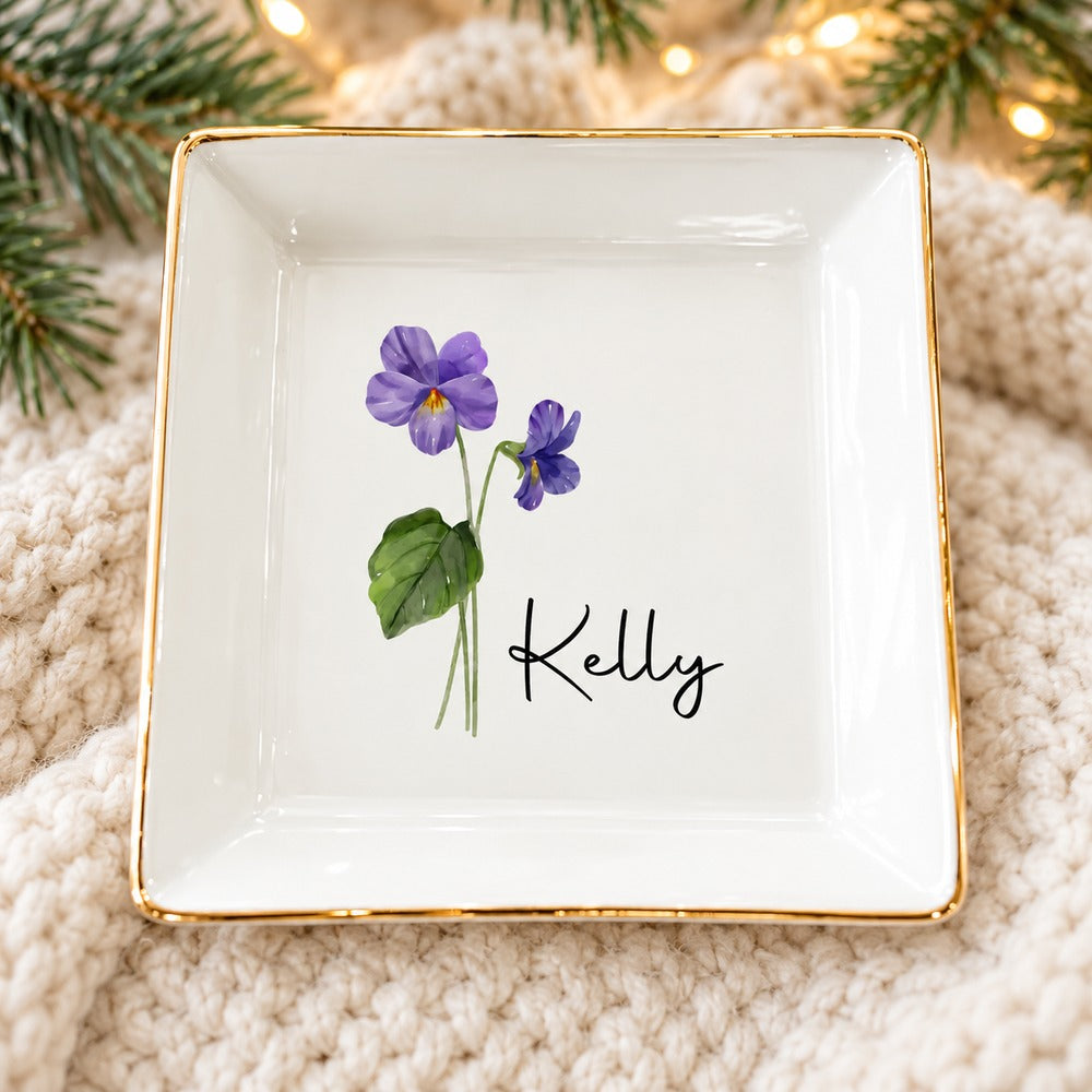 Personalized square ceramic jewelry dish Kelly variant on cream knit with holiday lights