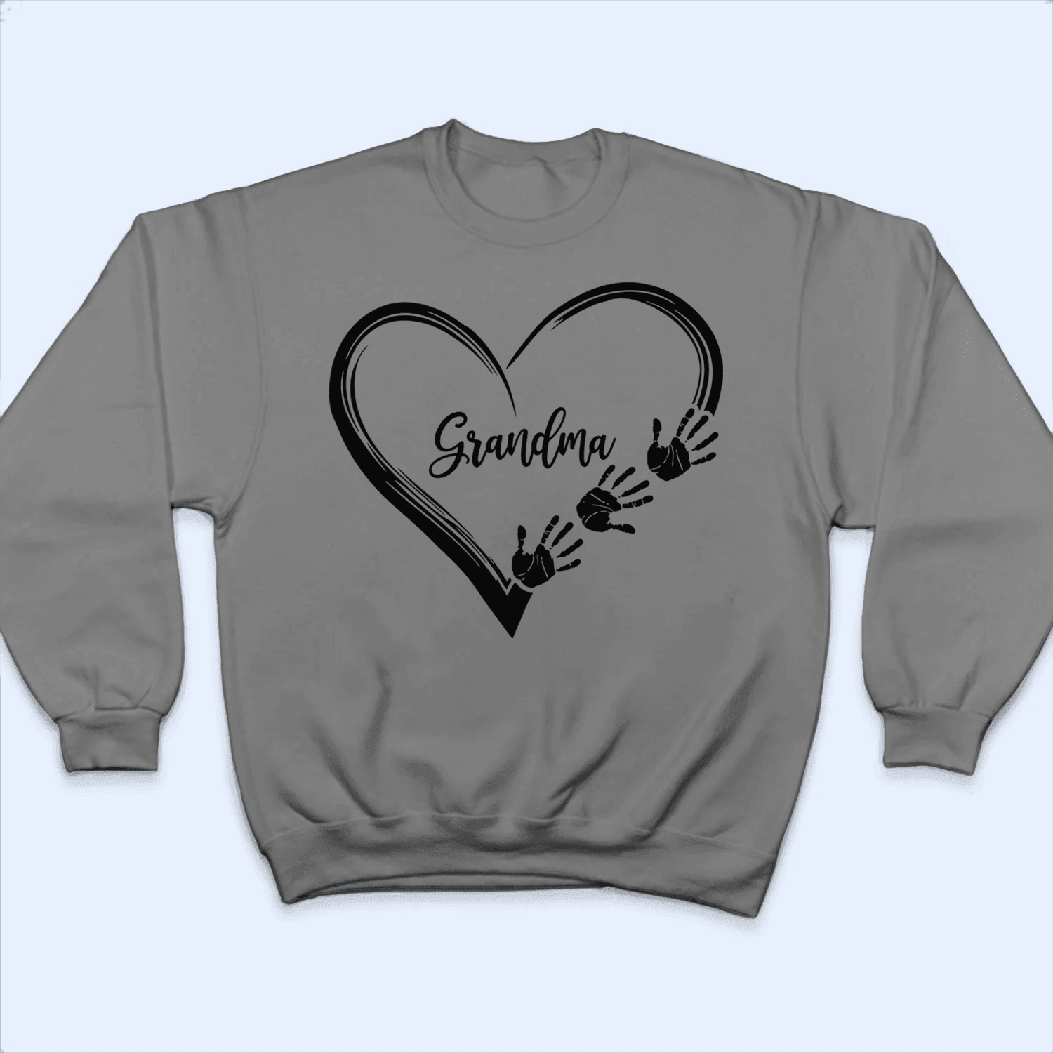 Heart Hand Grandma - Personalized Custom T Shirt - Birthday, Loving, Funny Gift for Grandma/Nana/Mimi, Mom, Wife, Grandparent - Suzitee Store