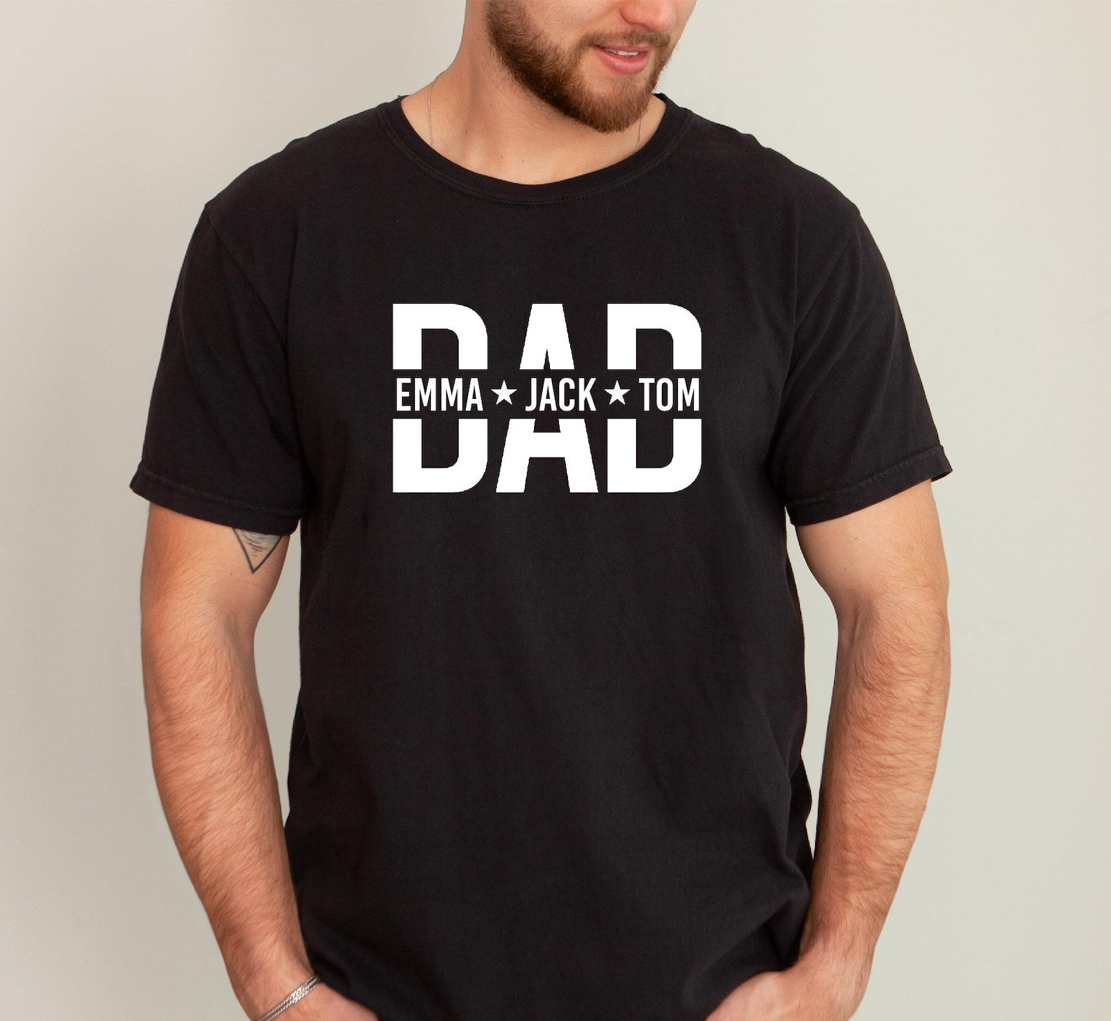 Custom Dad Shirt With Kids Names - Personalized Custom T Shirt - Father's Day Gift for Dad, Daddy
