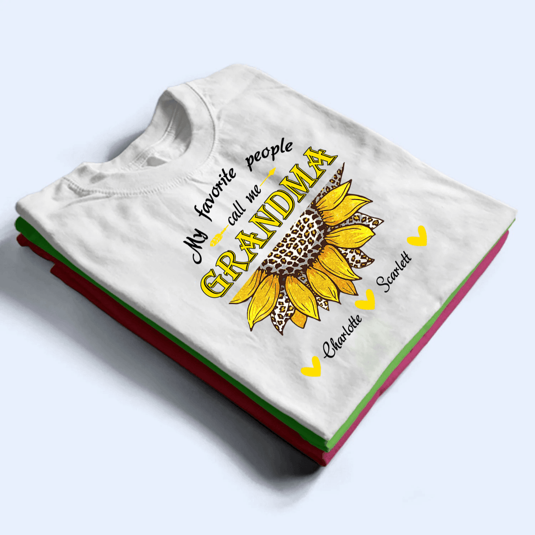 My Favorite People Call Me Grandma Sunflower- Personalized Custom T Shirt - Gift for Grandma/Nana/Mimi, Mom, Wife, Grandparent - Suzitee Store